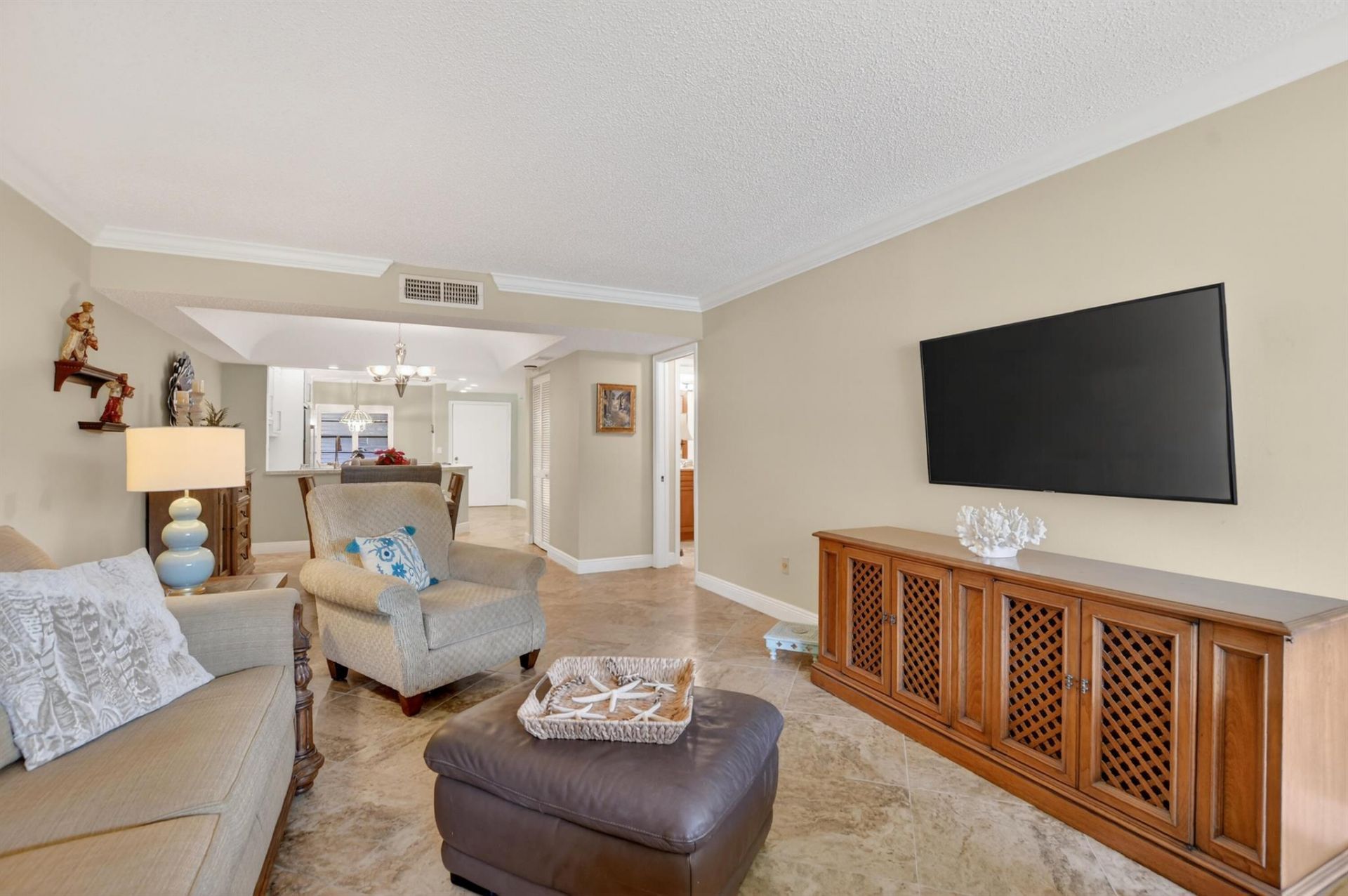 23345 Carolwood Lane, Unit 205, Boca Raton, FL 33428 Photo