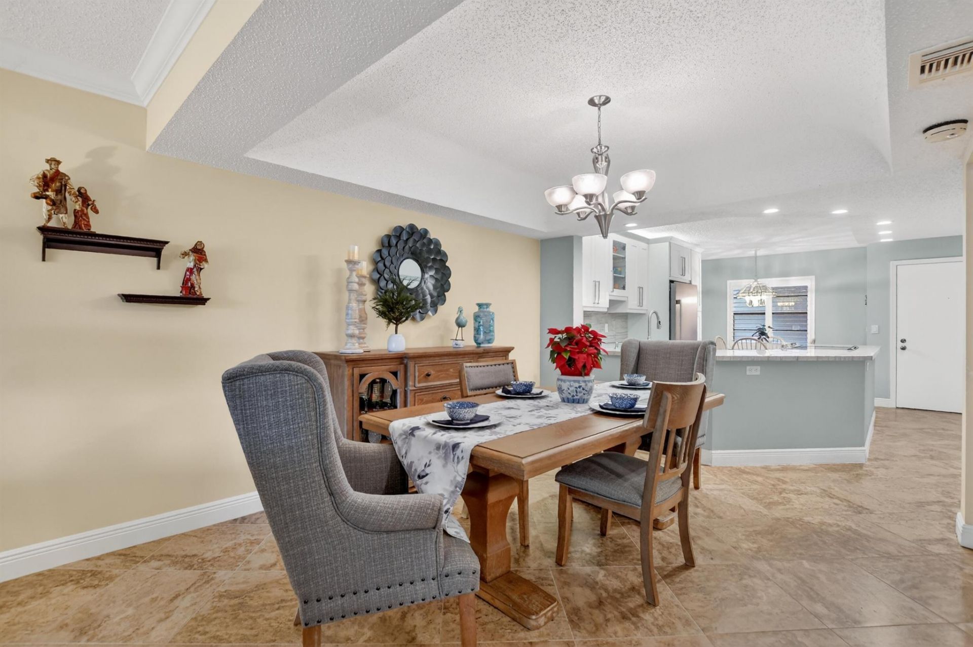 23345 Carolwood Lane, Unit 205, Boca Raton, FL 33428 Photo