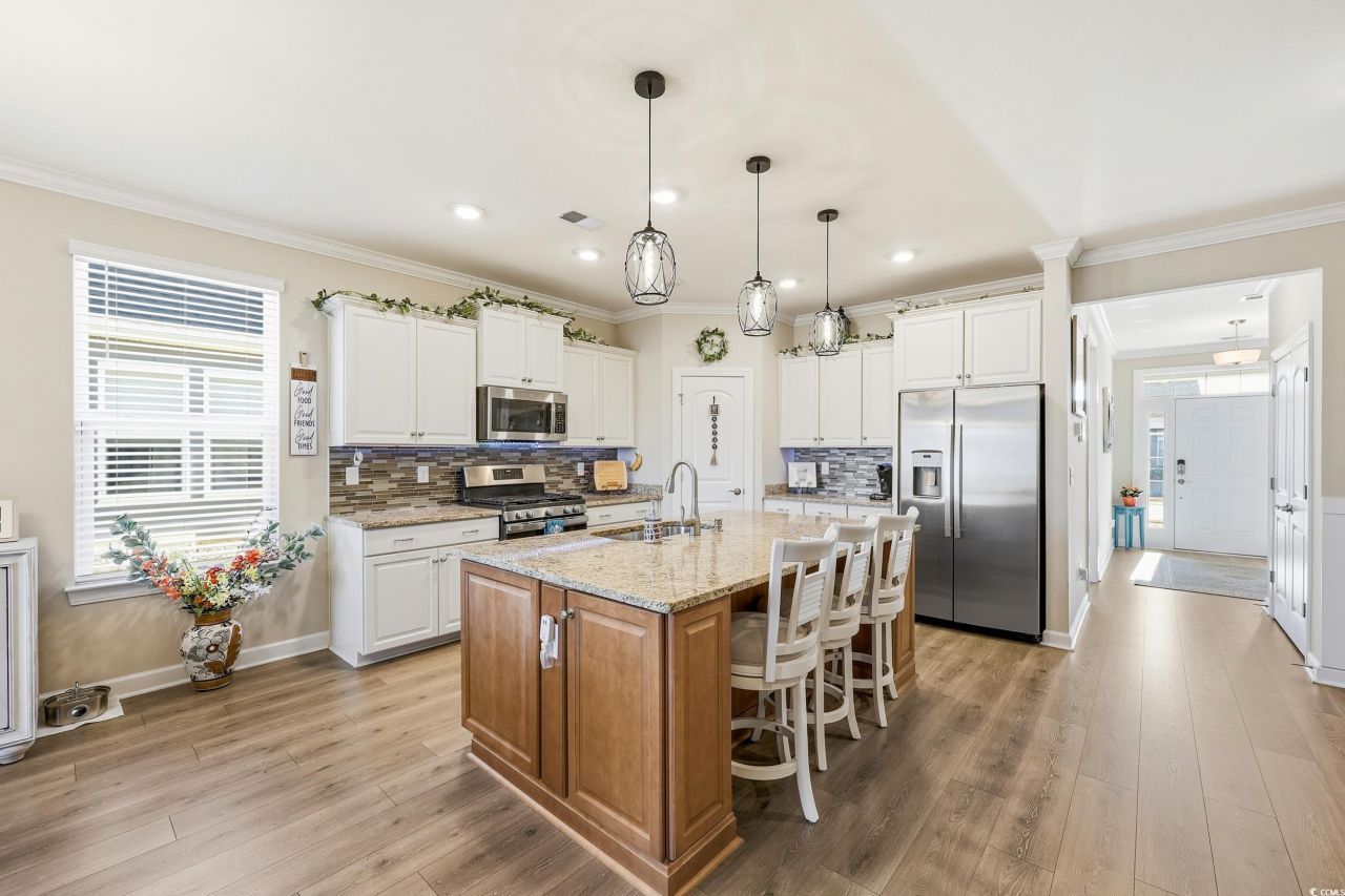 3458 Eversheen Dr. Photo 12