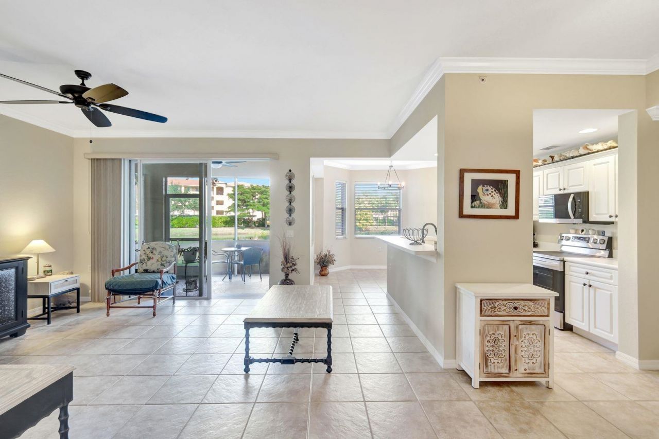 8310 Whiskey Preserve Cir, Unit 212, Fort Myers, FL 33919 Photo