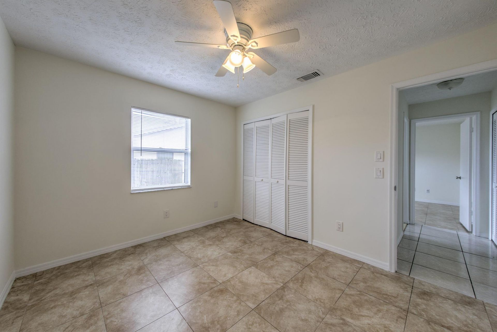 554 NW Twylite Terrace, Port Saint Lucie, FL 34983 Photo