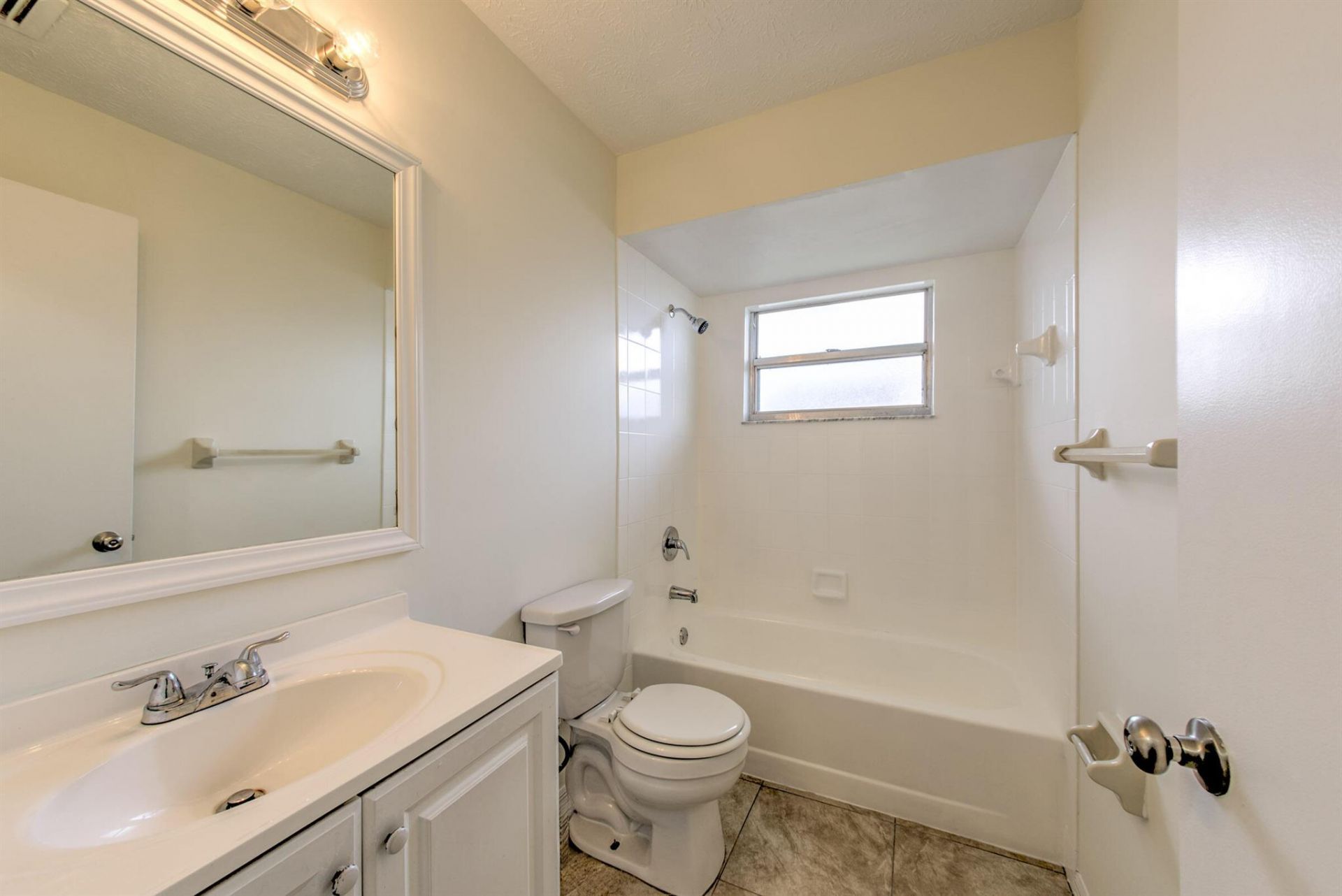 554 NW Twylite Terrace, Port Saint Lucie, FL 34983 Photo