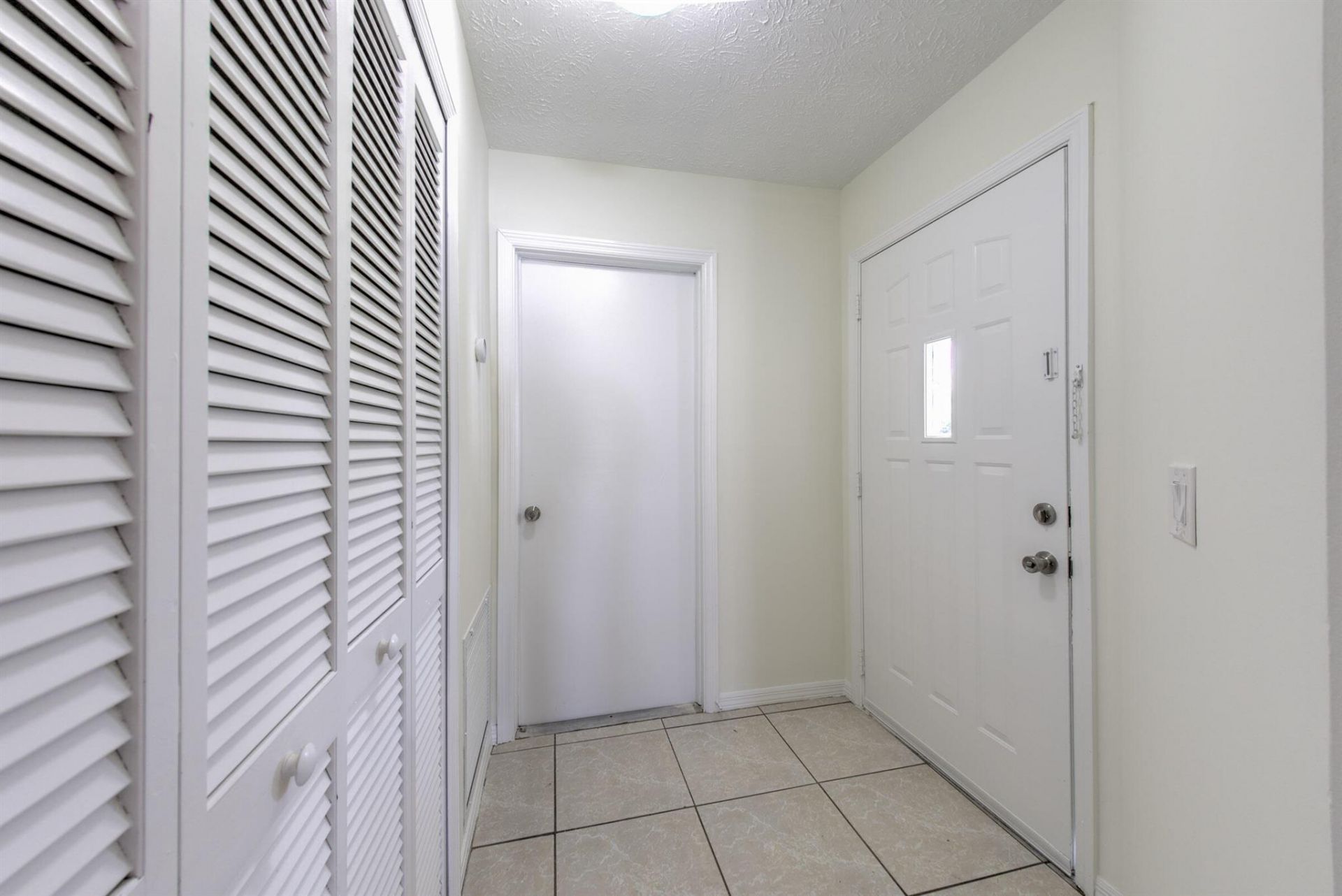 554 NW Twylite Terrace, Port Saint Lucie, FL 34983 Photo