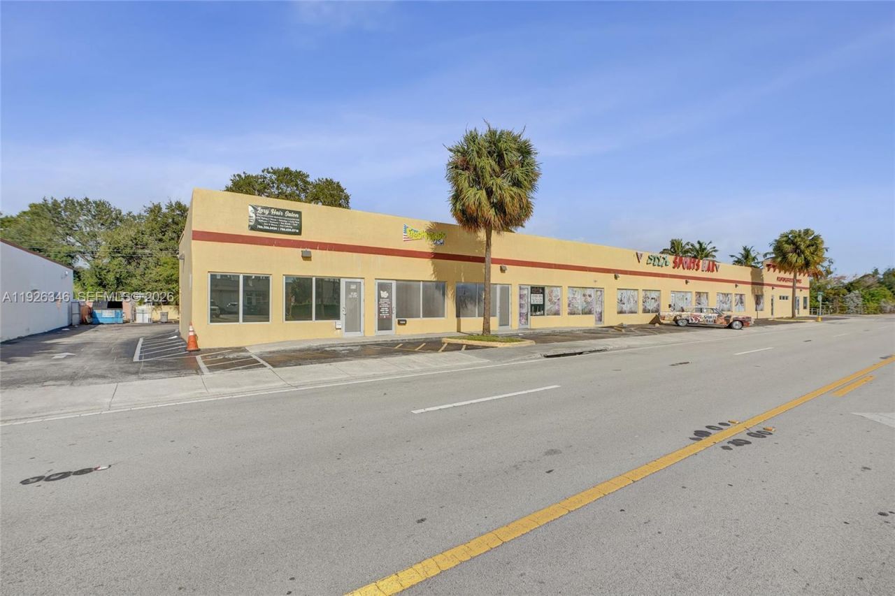 15330 W Dixie Hwy, North Miami Beach, FL 33162 Photo