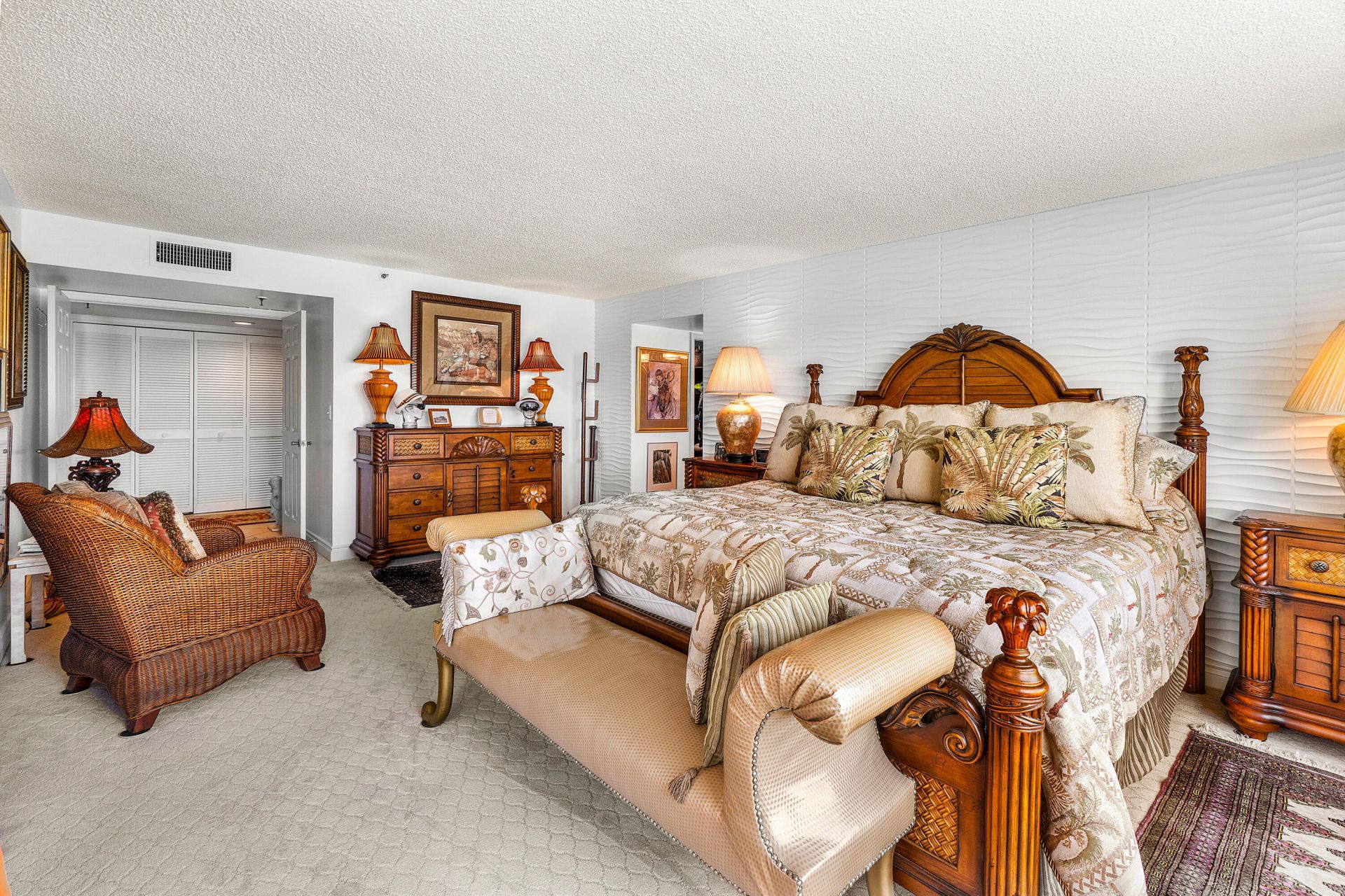 374 Golfview Road, Unit 205, North Palm Beach, FL 33408 Photo