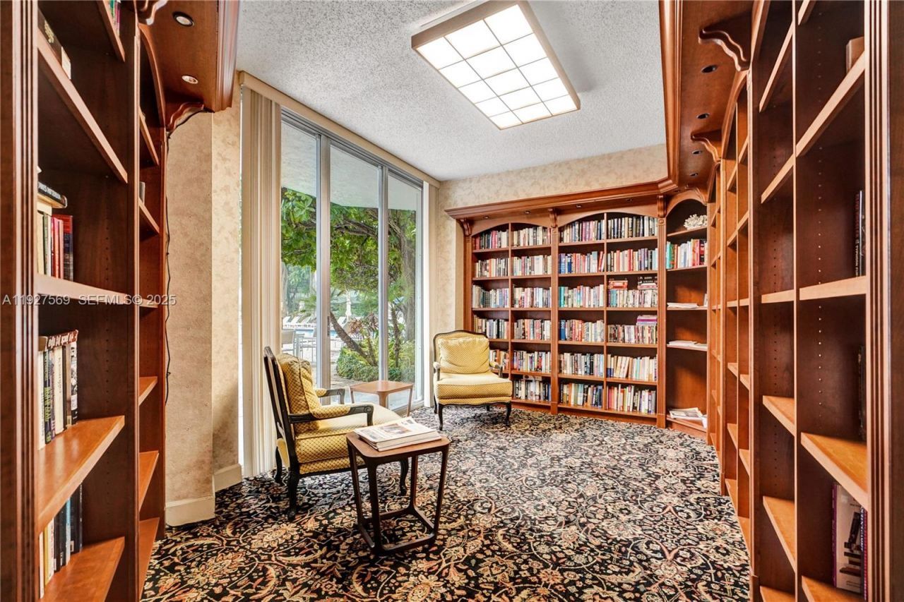 3600 Mystic Pointe Dr, Unit 311, Aventura, FL 33180 Photo