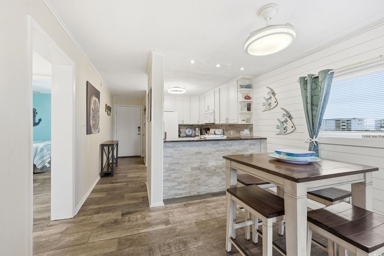 9501 Shore Dr. Photo 12