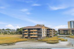 9501 Shore Dr. photo 4