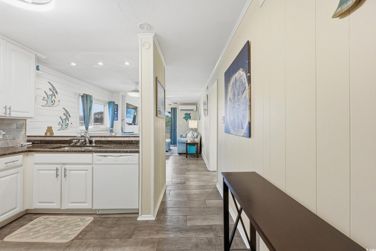 9501 Shore Dr. Photo 9