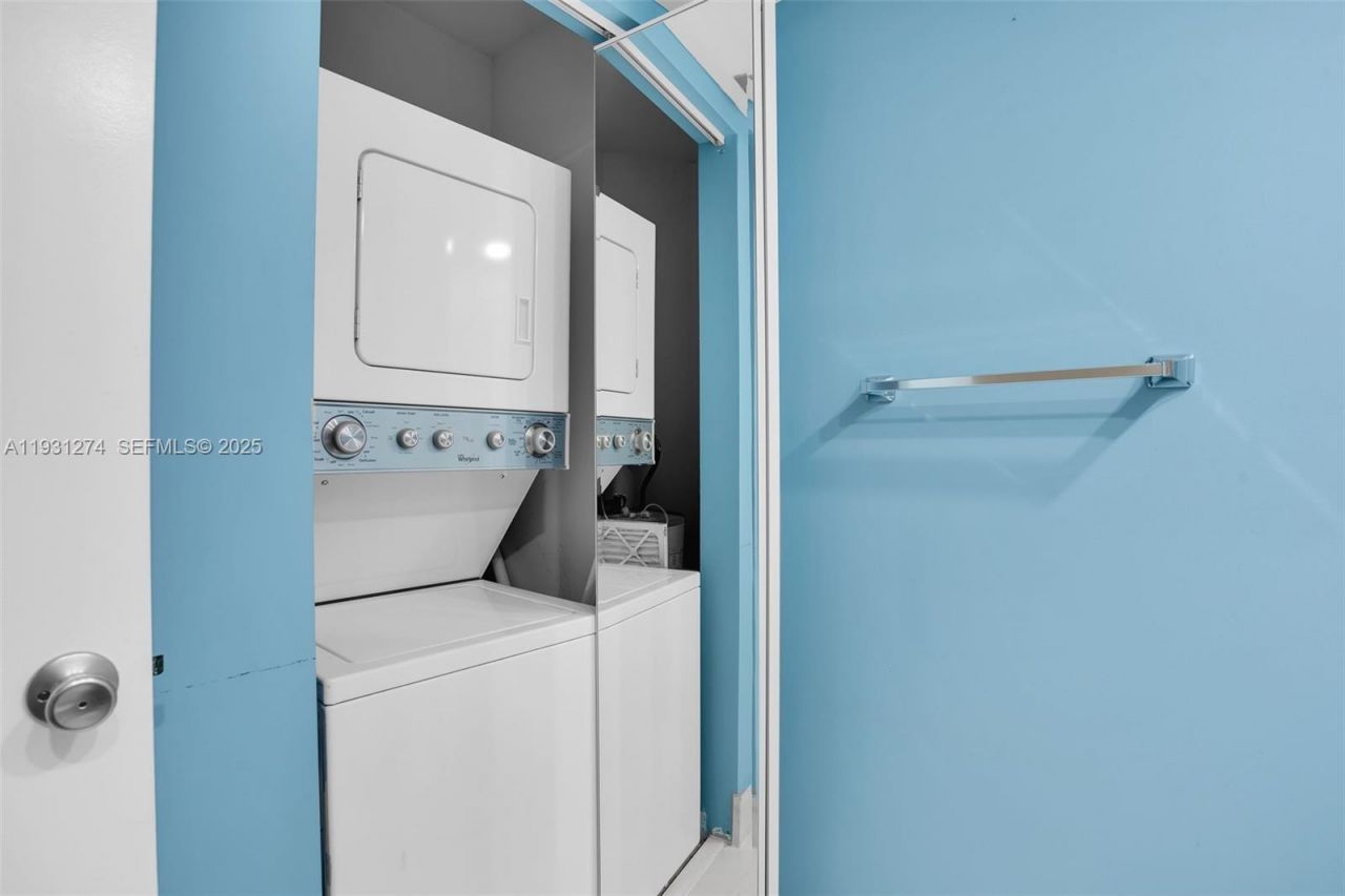 12701 SW 14th St, Unit 402J, Pembroke Pines, FL 33027 Photo