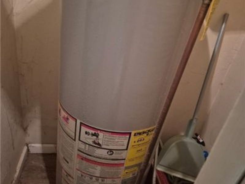 699 Irving Park Boulevard, Sheffield Village, OH 44054 Photo 5