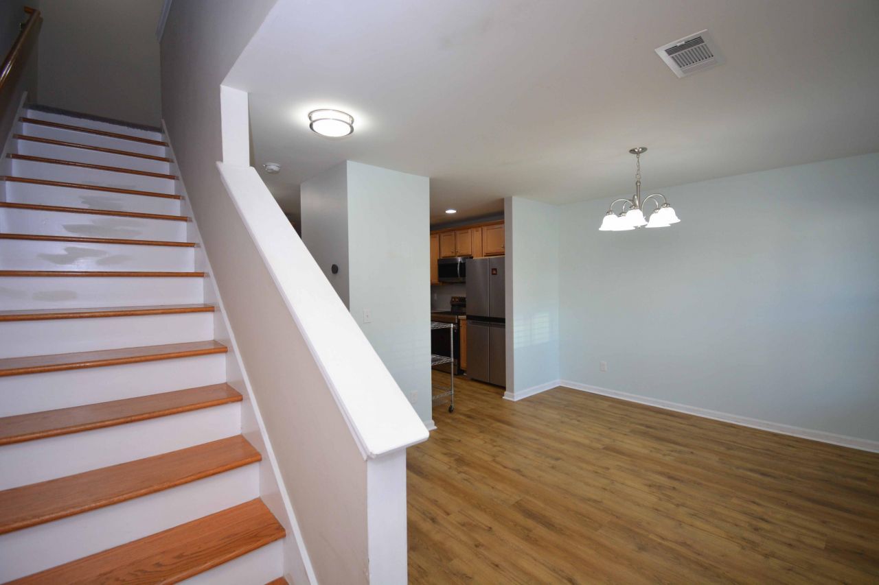 9142 Maple Grove Drive Photo 12