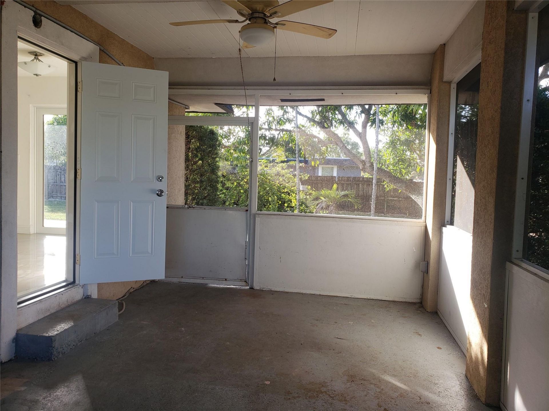 7815 NW 73rd Avenue, Tamarac, FL 33321 Photo