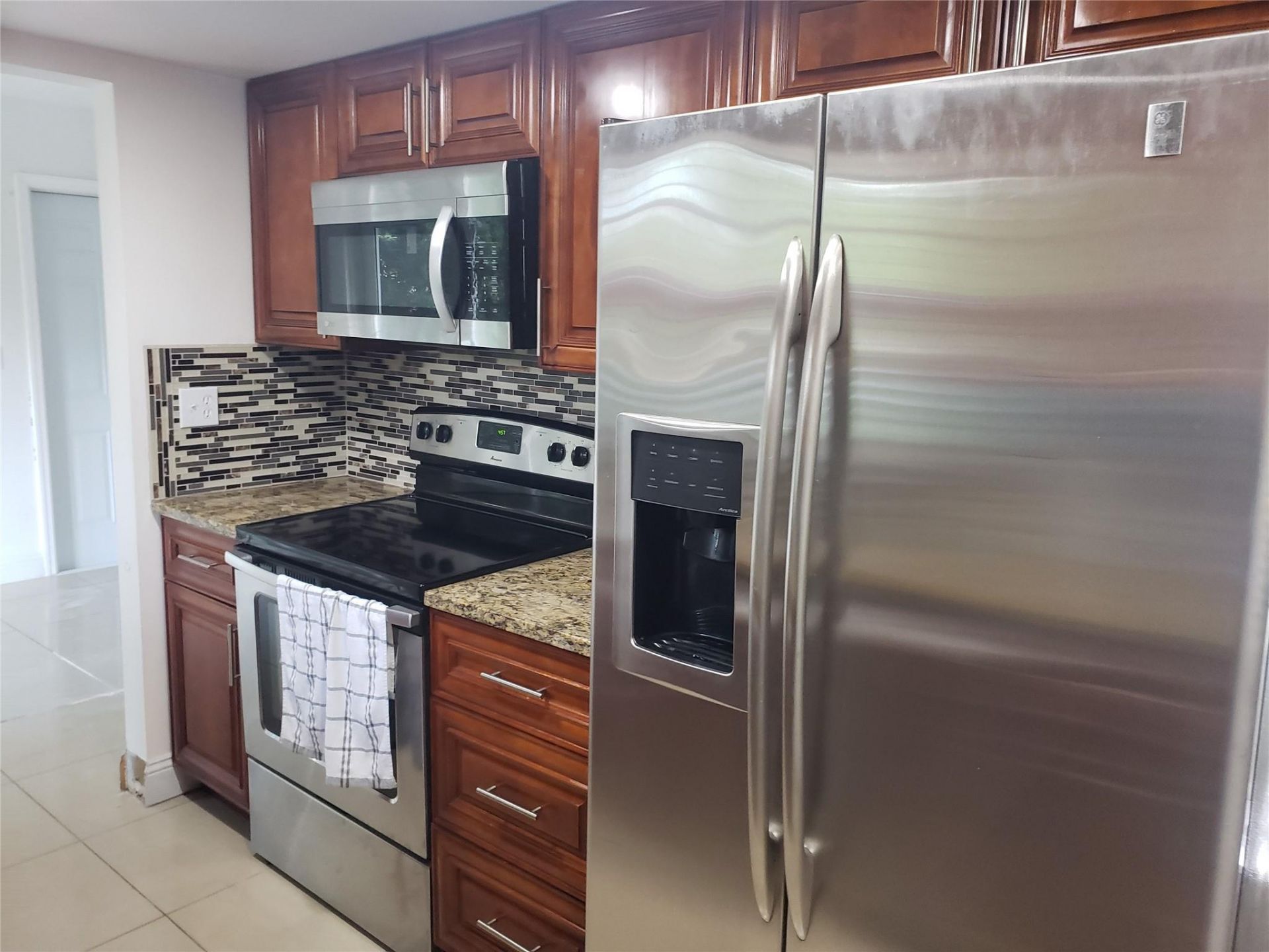 7815 NW 73rd Avenue, Tamarac, FL 33321 Photo