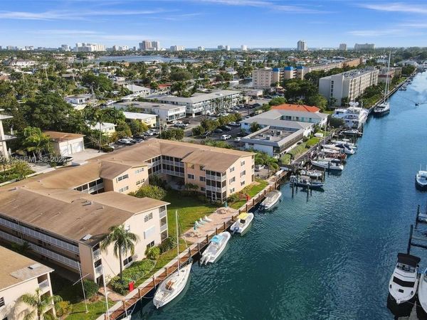 1510 SE 15th St, Unit 210, Fort Lauderdale, FL 33316