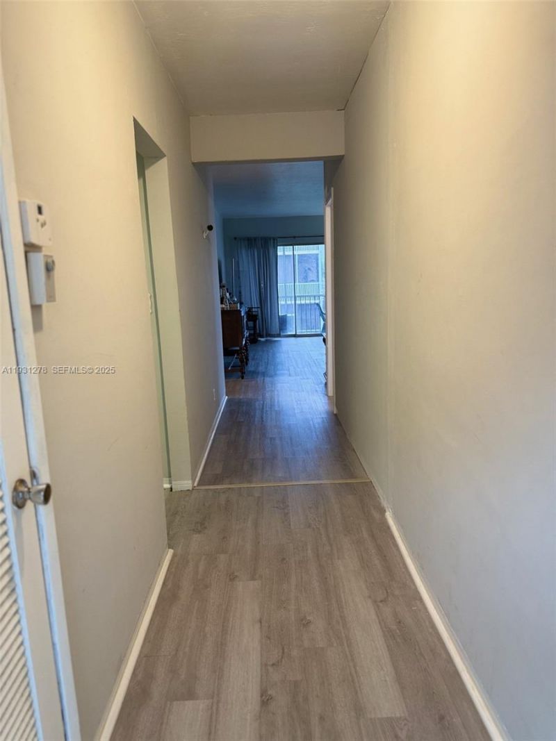 1510 SE 15th St, Unit 210, Fort Lauderdale, FL 33316 Photo