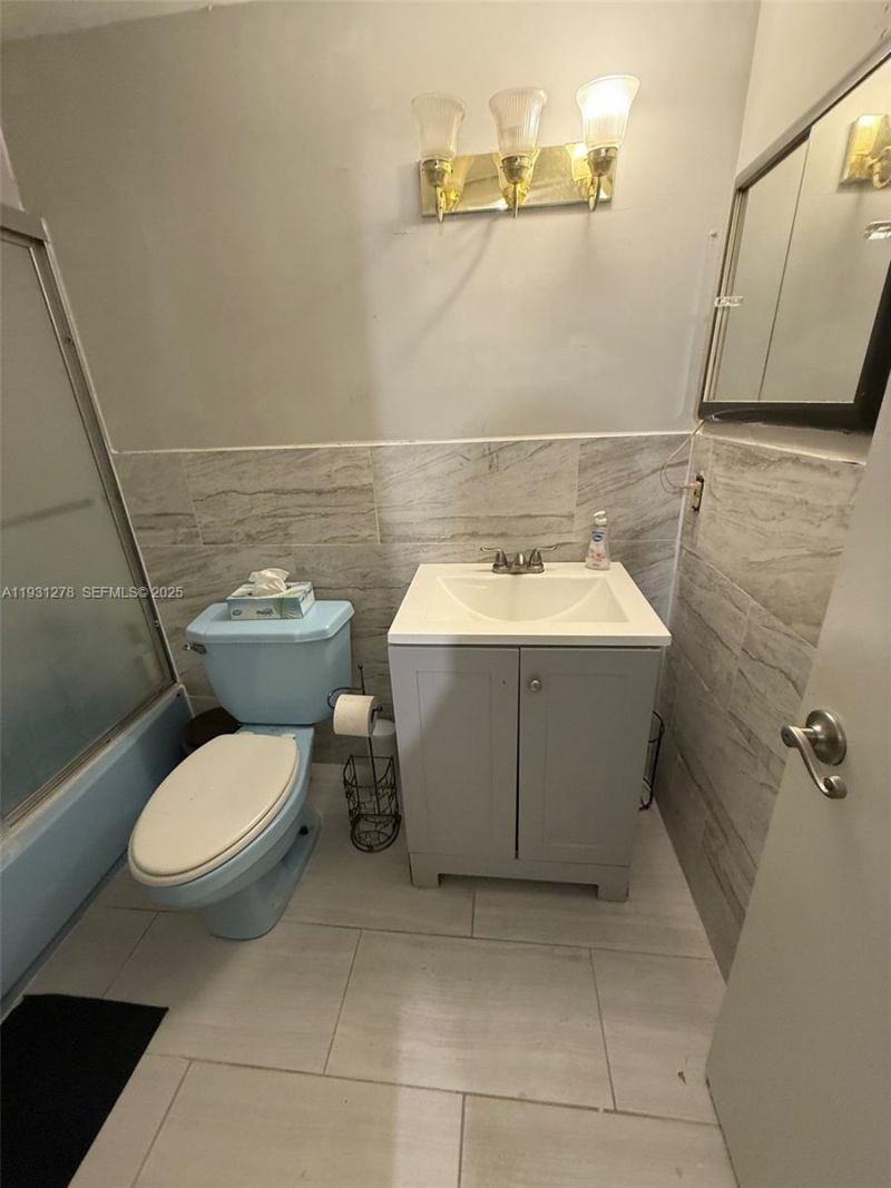 1510 SE 15th St, Unit 210, Fort Lauderdale, FL 33316 Photo