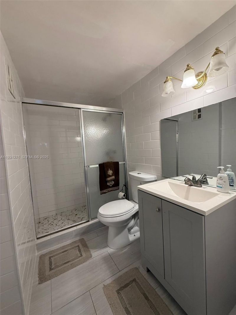 1510 SE 15th St, Unit 210, Fort Lauderdale, FL 33316 Photo