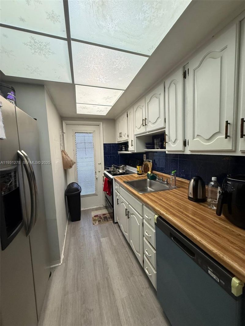 1510 SE 15th St, Unit 210, Fort Lauderdale, FL 33316 Photo