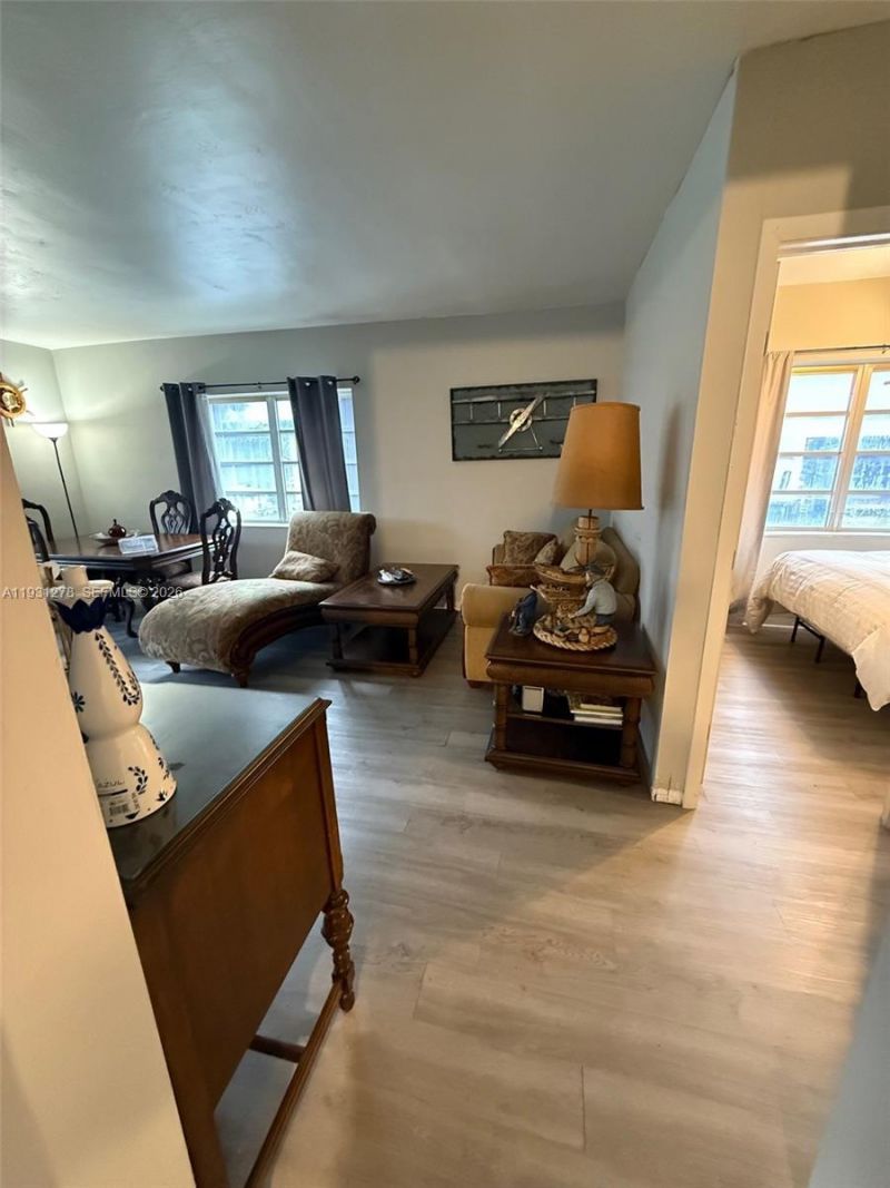 1510 SE 15th St, Unit 210, Fort Lauderdale, FL 33316 Photo