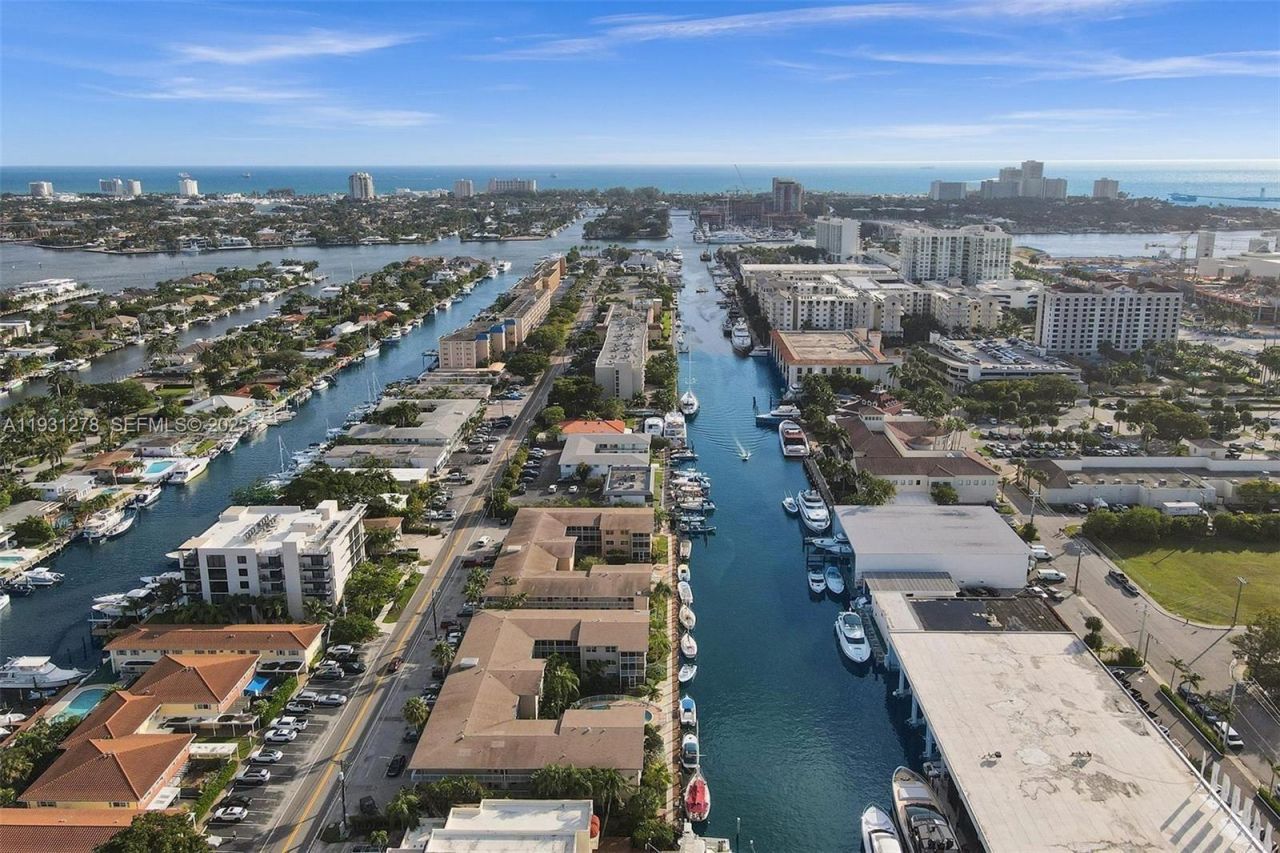 1510 SE 15th St, Unit 210, Fort Lauderdale, FL 33316 Photo