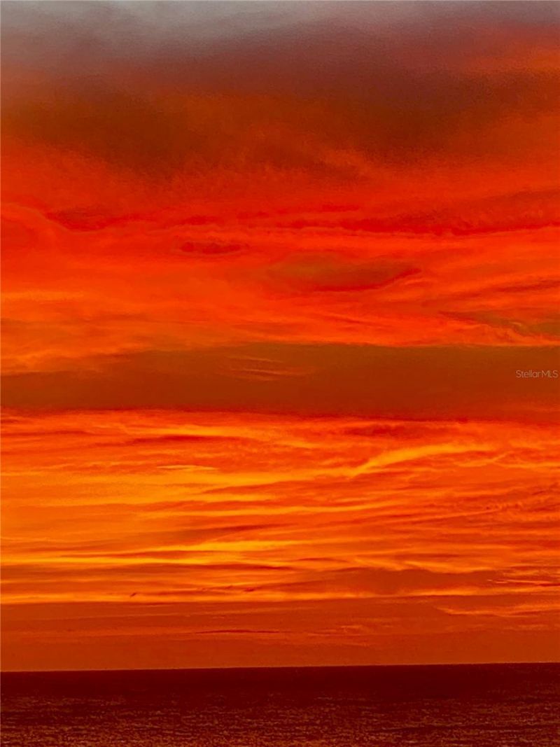 1800 Benjamin Franklin Drive, Unit B1007, Sarasota, FL 34236 Photo