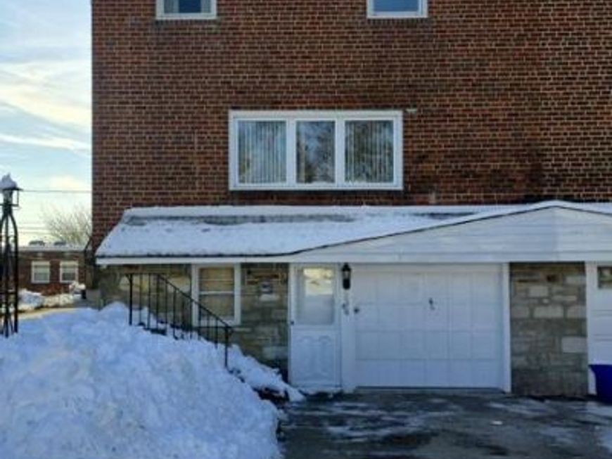 636 Artwood Drive, Philadelphia, PA 19115 Main Photo