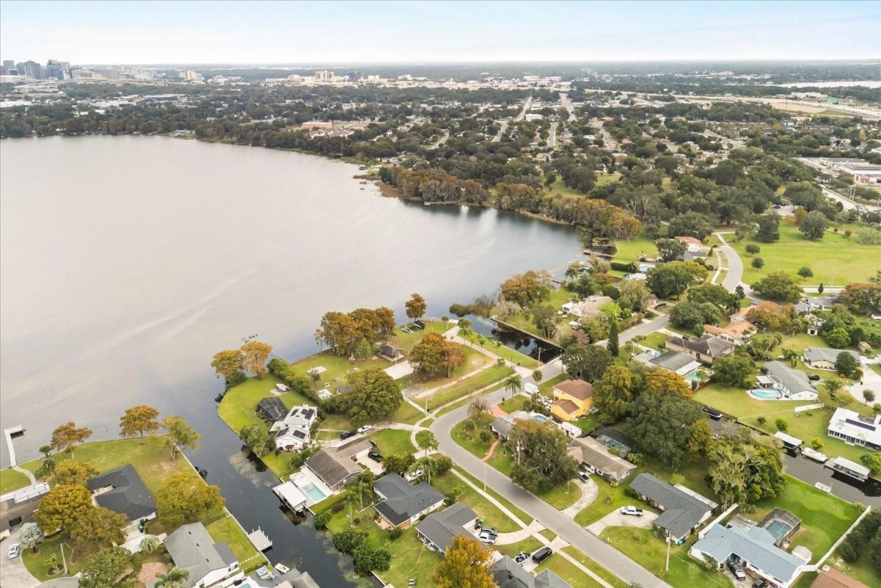 2500 Lauderdale Court, Orlando, FL 32805 Photo