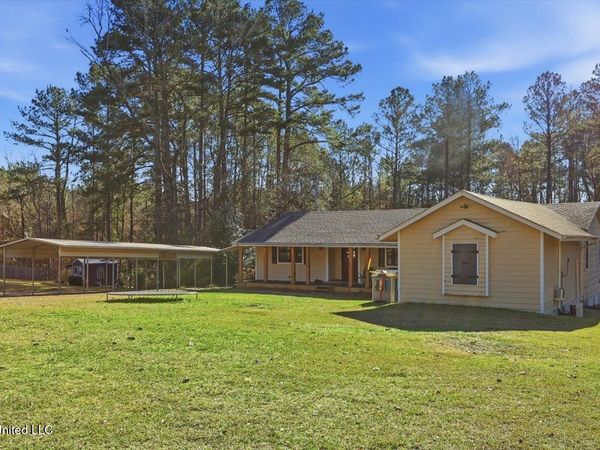 501 Pine Ridge Road, Florence, MS 39073