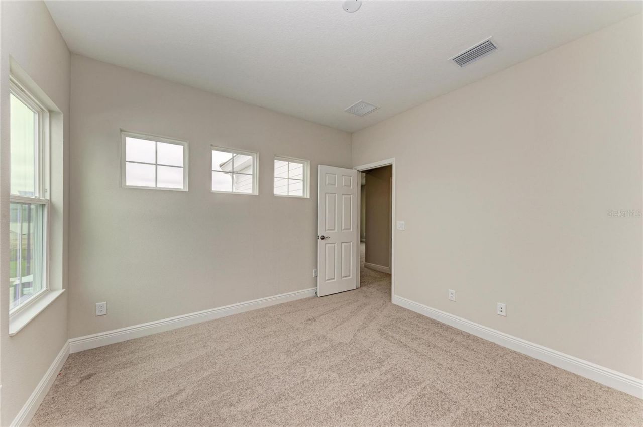 9592 Surrey Rose Drive, San Antonio, FL 33576 Photo