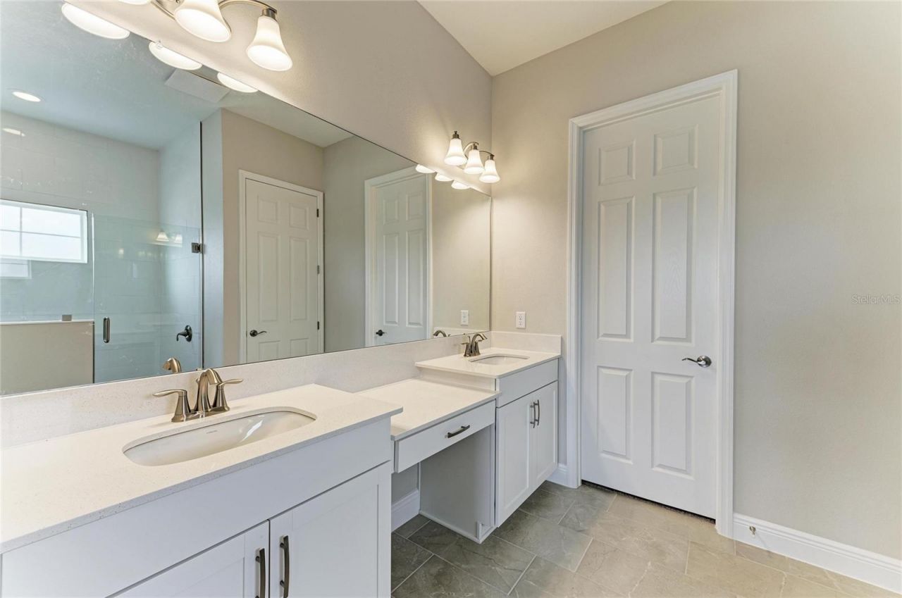 9592 Surrey Rose Drive, San Antonio, FL 33576 Photo