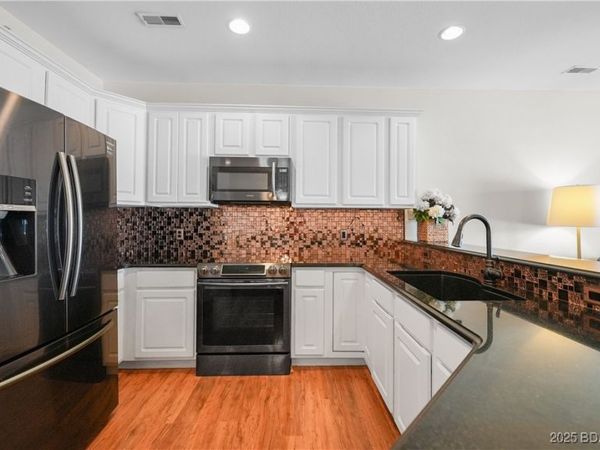 1217 Jeffries Road, Unit A 101, Osage Beach, MO 65065