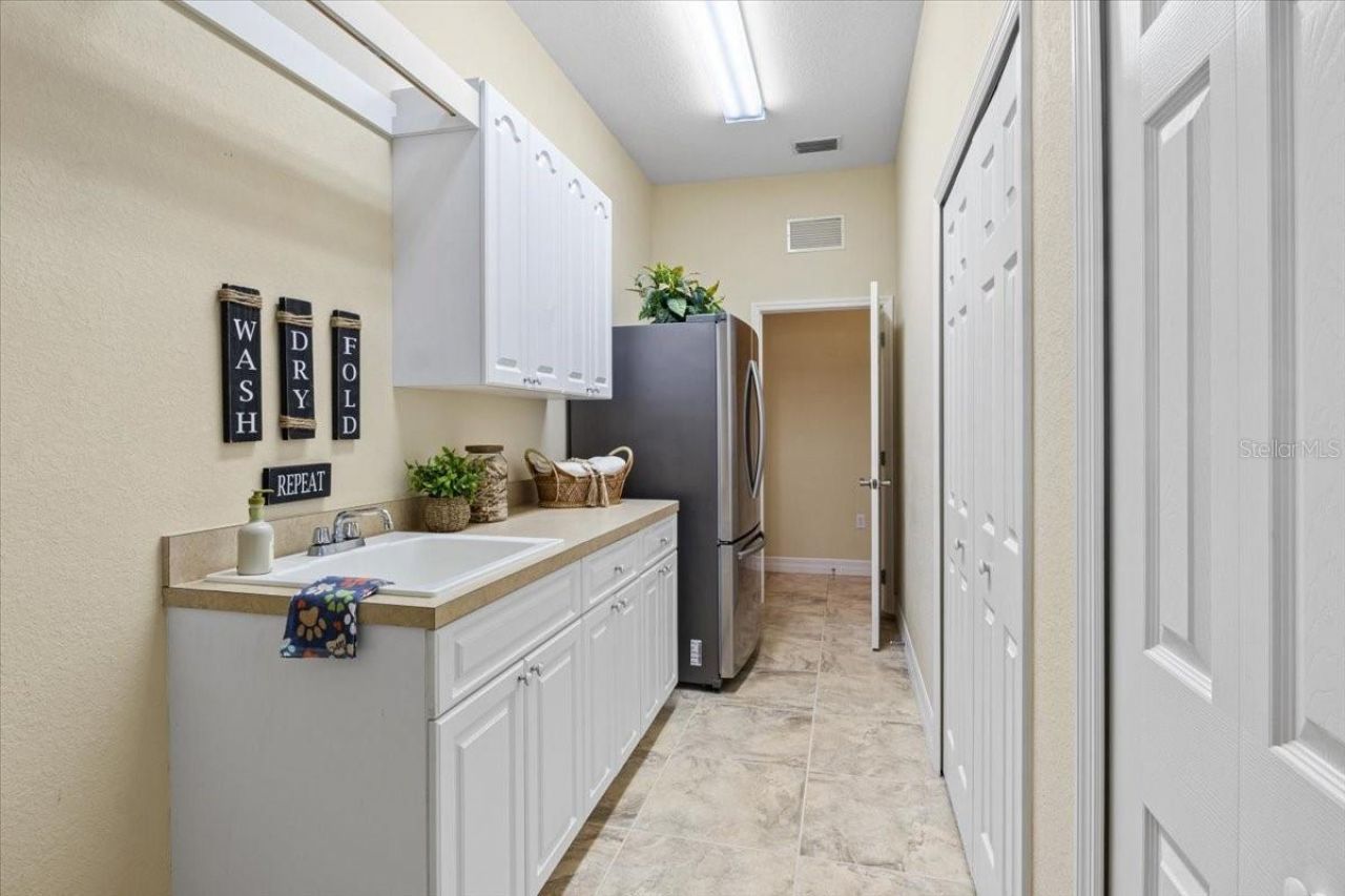 11443 Savannah Lakes Drive, Parrish, FL 34219 Photo