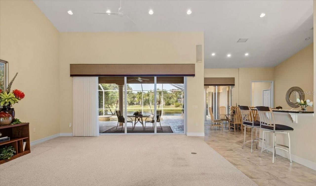 11443 Savannah Lakes Drive, Parrish, FL 34219 Photo