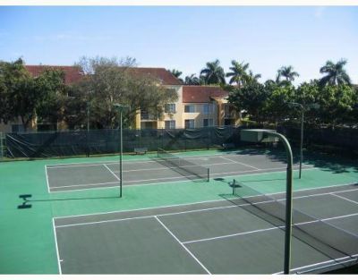 157 Yacht Club Way, Unit 201 Corner, Hypoluxo, FL 33462 Photo