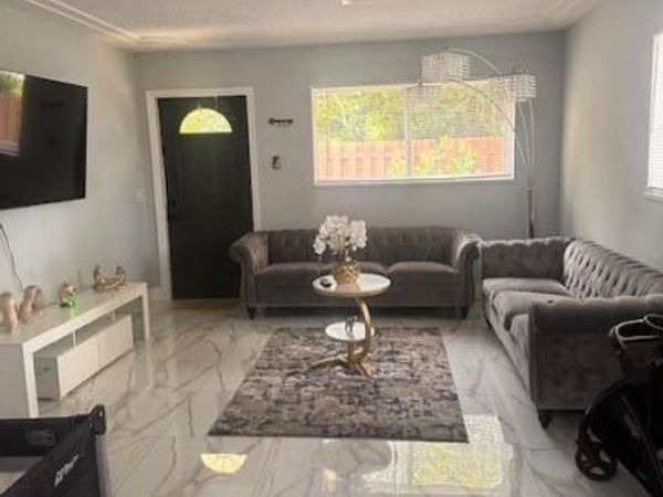 1216 16th Avenue N, Unit 10, Lake Worth Beach, FL 33460