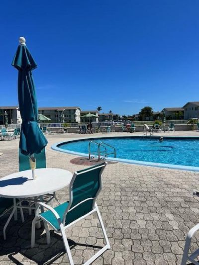 340 Horizons W, Unit 104, Boynton Beach, FL 33435 Photo