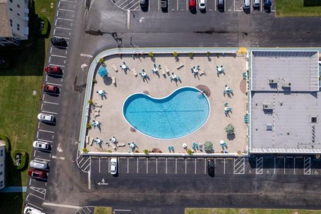 340 Horizons W, Unit 104, Boynton Beach, FL 33435 Photo