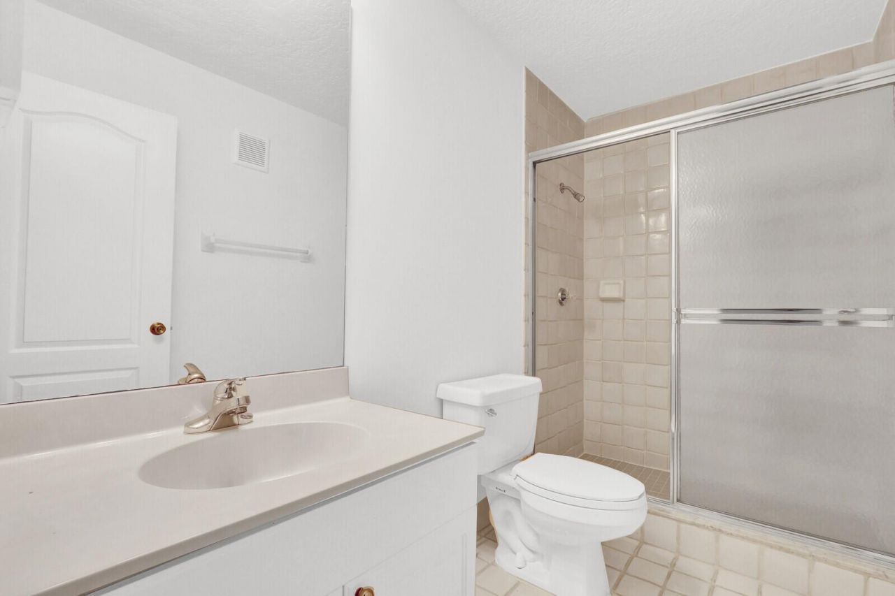 52 Uno Lago Drive, Juno Beach, FL 33408 Photo