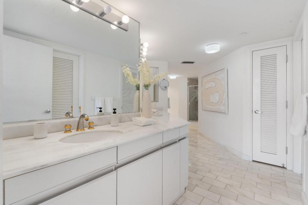 100 Lakeshore Drive, Unit 1955, North Palm Beach, FL 33408 Photo