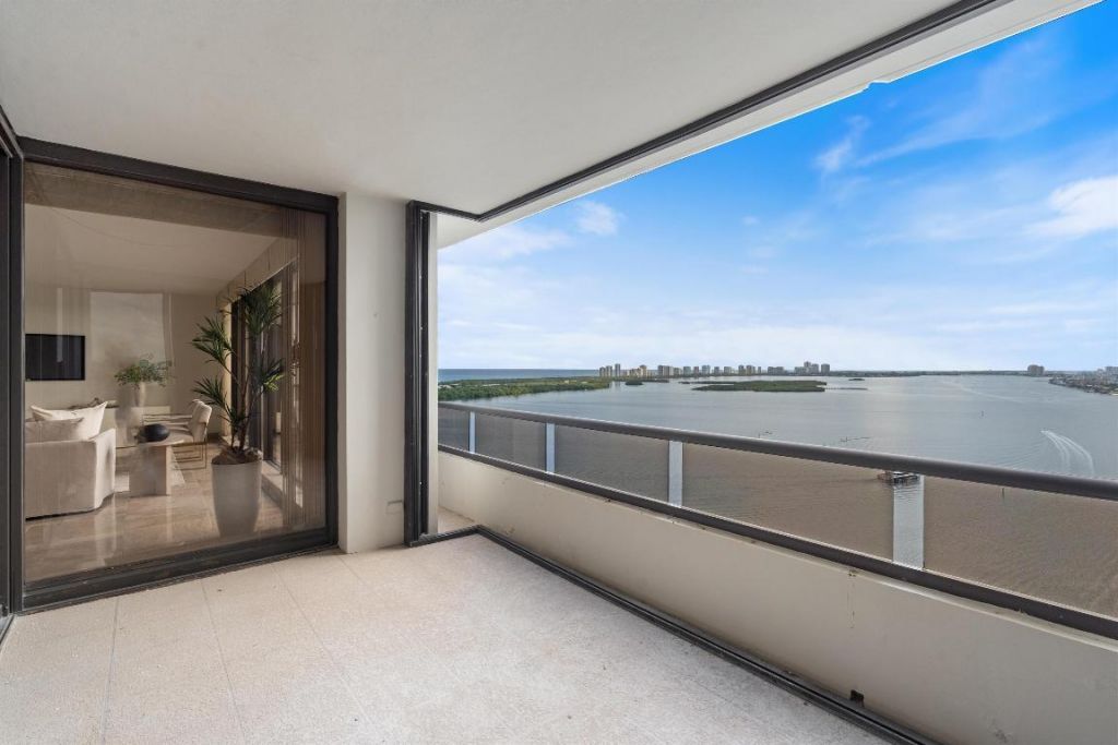 100 Lakeshore Drive, Unit 1955, North Palm Beach, FL 33408 Photo