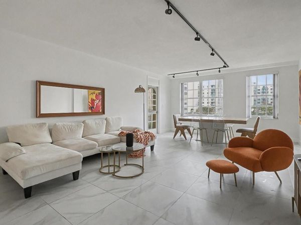 3475 S Ocean, 212 Boulevard, Unit 212, Palm Beach, FL 33480