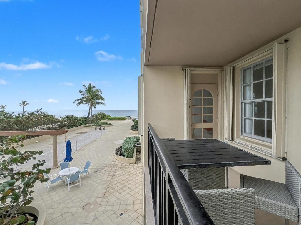 3475 S Ocean, 212 Boulevard, Unit 212, Palm Beach, FL 33480 Photo