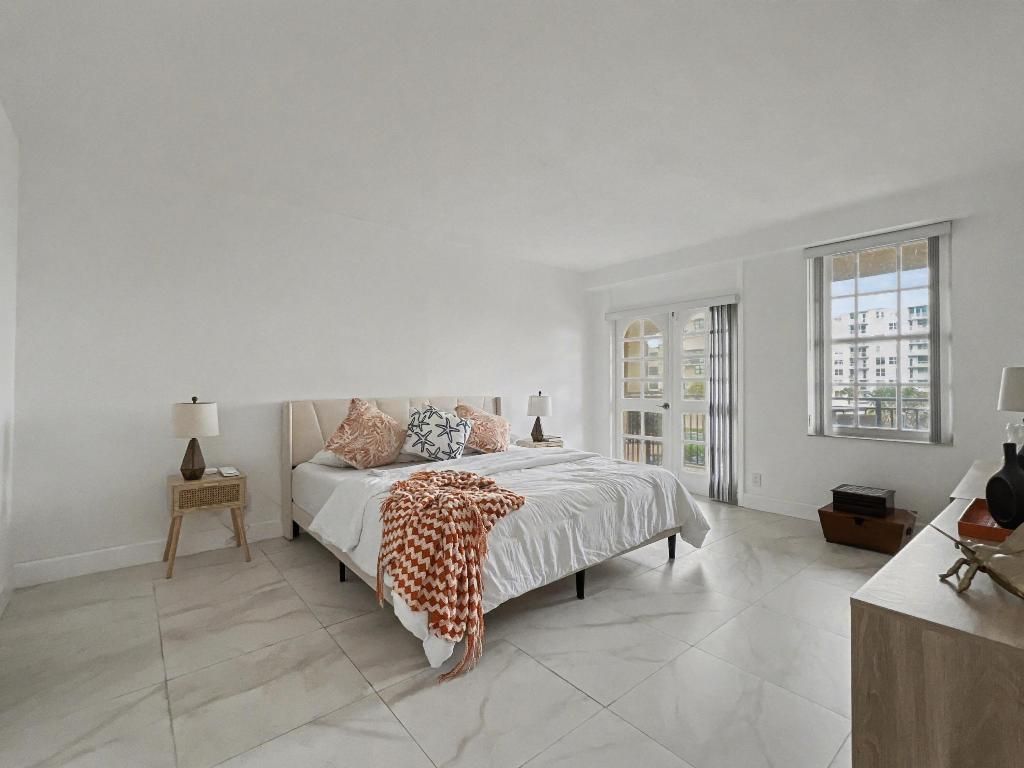 3475 S Ocean, 212 Boulevard, Unit 212, Palm Beach, FL 33480 Photo