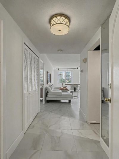 3475 S Ocean, 212 Boulevard, Unit 212, Palm Beach, FL 33480 Photo