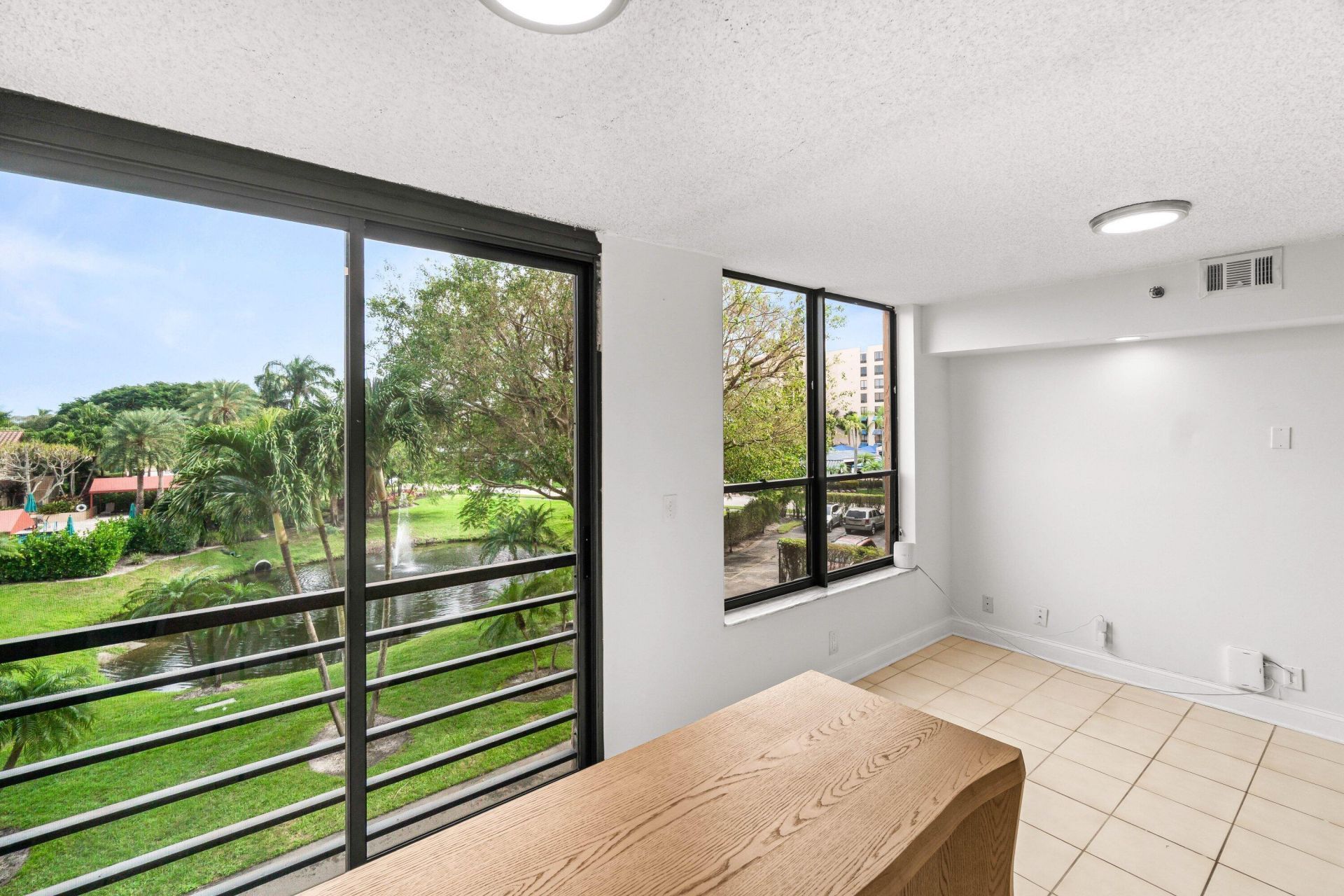 7201 Promenade Drive E, Unit 302, Boca Raton, FL 33433 Photo