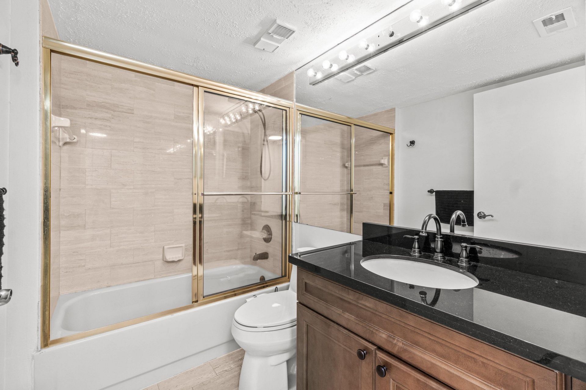 7201 Promenade Drive E, Unit 302, Boca Raton, FL 33433 Photo