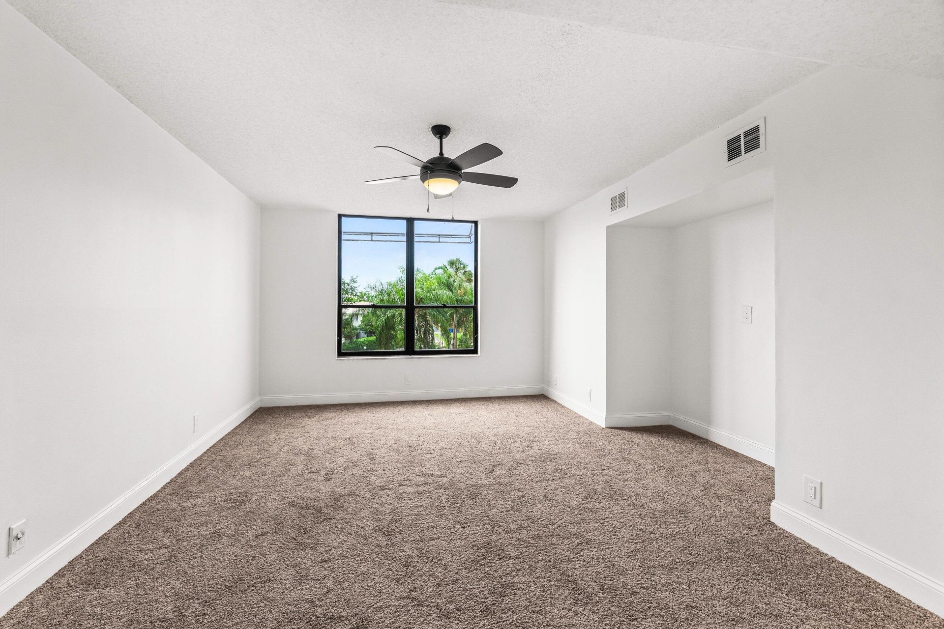 7201 Promenade Drive E, Unit 302, Boca Raton, FL 33433 Photo