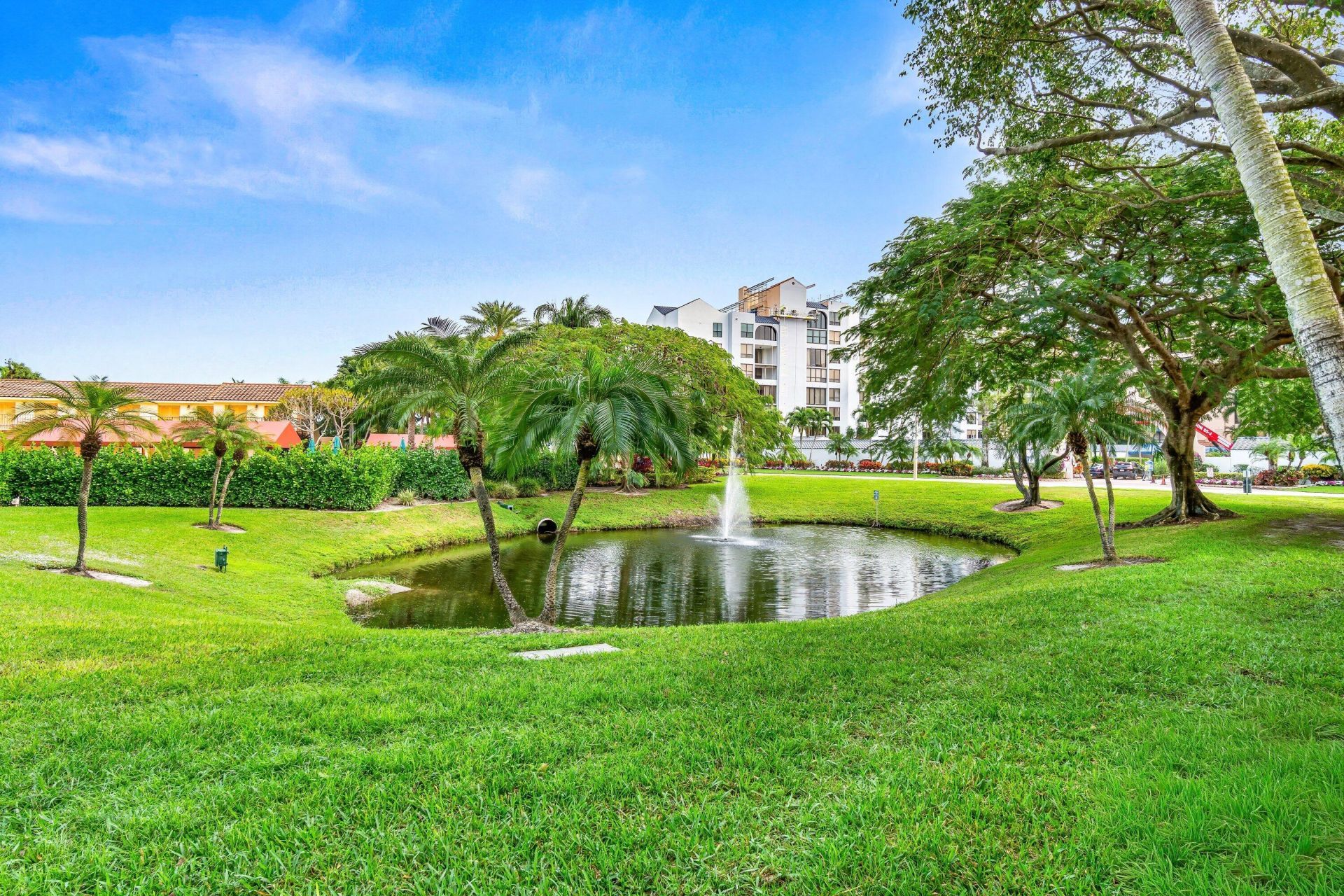 7201 Promenade Drive E, Unit 302, Boca Raton, FL 33433 Photo