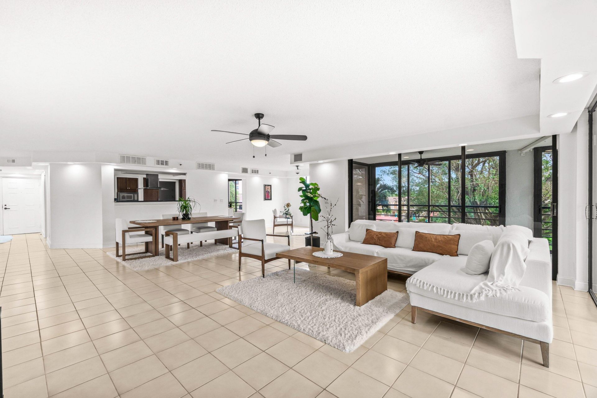 7201 Promenade Drive E, Unit 302, Boca Raton, FL 33433 Photo